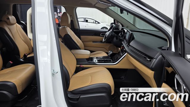 Kia Carnival (IV) Diesel 9-Seater Prestige 2023 — фото 11