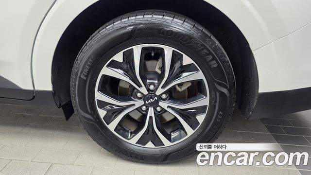 Kia Carnival (IV) Diesel 9-Seater Prestige 2023 — фото 21