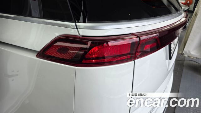 Kia Carnival (IV) Diesel 9-Seater Prestige 2023 — фото 23
