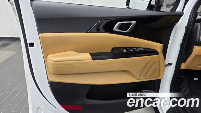 Kia Carnival (IV) Diesel 9-Seater Prestige 2023 — фото 24