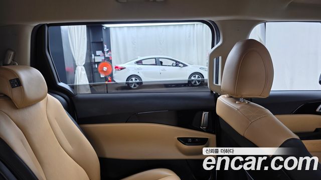 Kia Carnival (IV) Diesel 9-Seater Prestige 2023 — фото 25