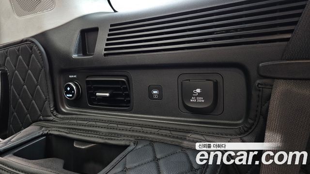 Hyundai Santa Fe (MX5) Gasoline 2.5T 2WD Calligraphy 2024 — фото 38