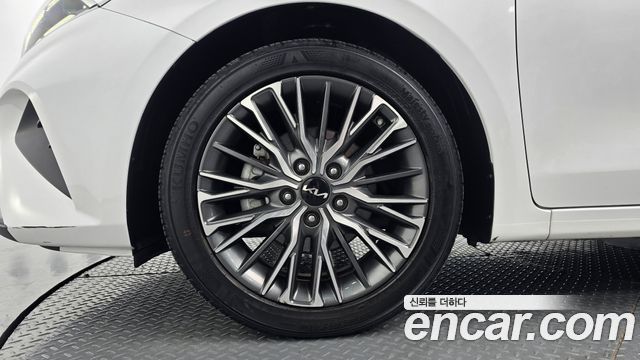 Kia K3 (II) 1.6 Prestige 2022 — фото 5