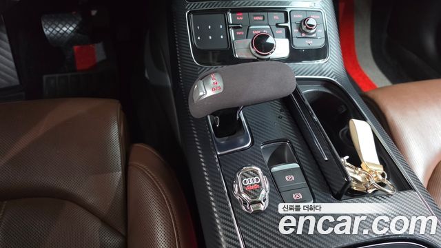 Audi A8 50 TDI Quattro LWB D4 2015 — фото 9