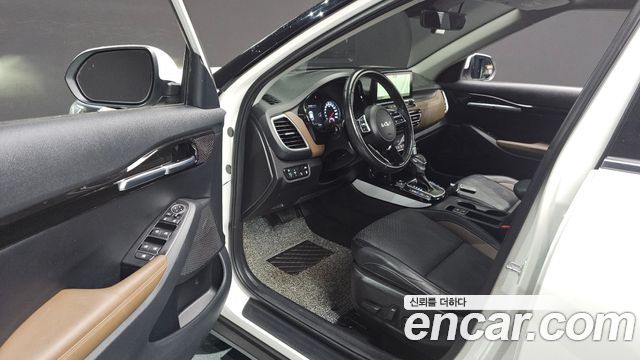 Kia Seltos Gasoline 1.6 Turbo 2WD Signature 2022 — фото 10