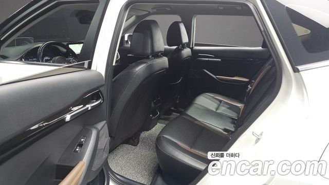 Kia Seltos Gasoline 1.6 Turbo 2WD Signature 2022 — фото 11