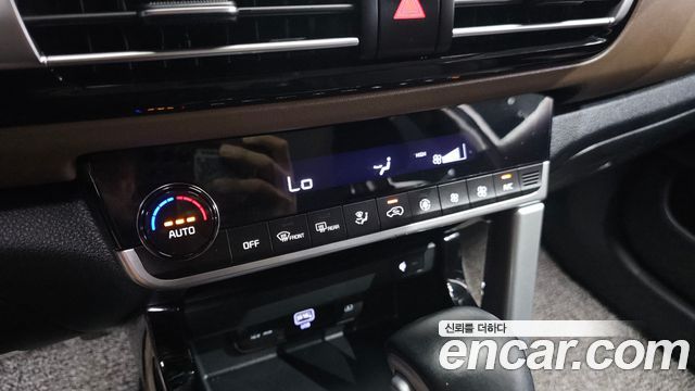 Kia Seltos Gasoline 1.6 Turbo 2WD Signature 2022 — фото 18