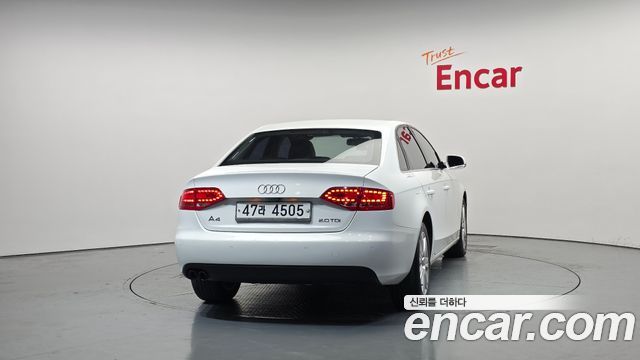 Audi A4 2.0 TDI B8 2012 — фото 4