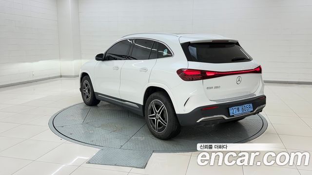 Mercedes-Benz EQA (H243) EQA250 AMG Line 2026 — фото 3
