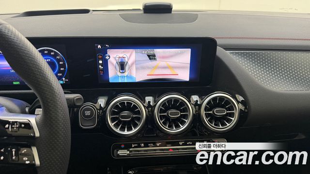 Mercedes-Benz EQA (H243) EQA250 AMG Line 2026 — фото 19