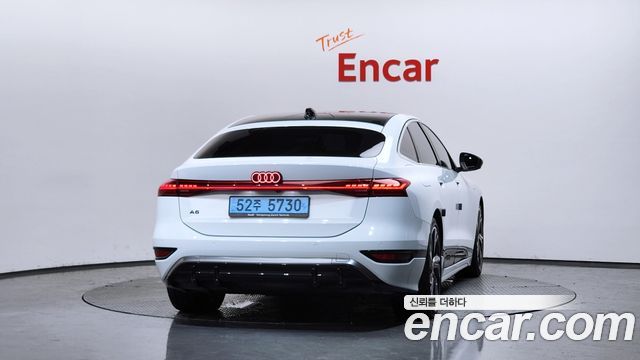 Audi A6 e-tron Performance S line 2025 — фото 4