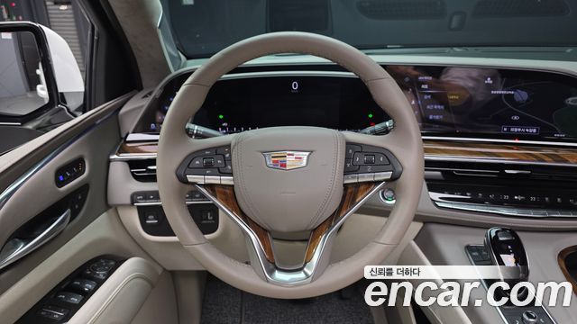 Cadillac Escalade (V) 6.2 Sports Platinum 2024 — фото 13
