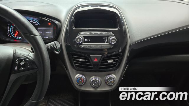 Chevrolet Spark My Fit Edition Premier 2019 — фото 18