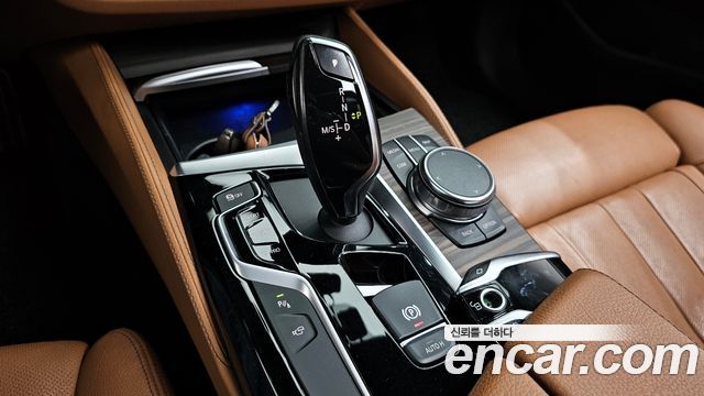 BMW 5 Series (G30) 520d M Sport Package Plus 2017 — фото 9