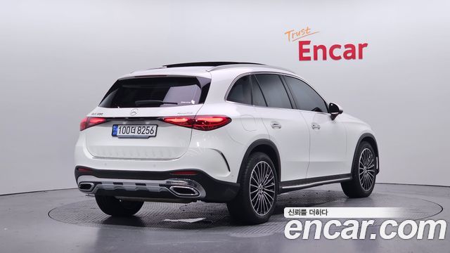 Mercedes-Benz GLC-Class (X254) GLC300 4MATIC AMG Line 2024 — фото 2