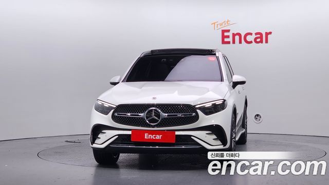 Mercedes-Benz GLC-Class (X254) GLC300 4MATIC AMG Line 2024 — фото 3