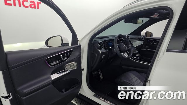 Mercedes-Benz GLC-Class (X254) GLC300 4MATIC AMG Line 2024 — фото 10