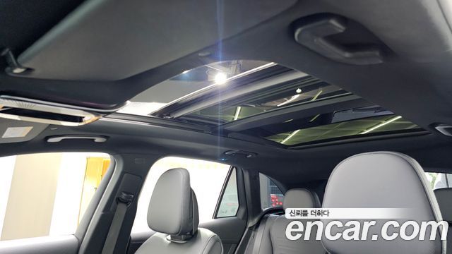 Mercedes-Benz GLC-Class (X254) GLC300 4MATIC AMG Line 2024 — фото 20
