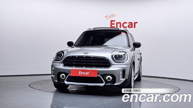 MINI Cooper Countryman Classic Plus Launch Pack 2nd Gen 2023 — фото 3