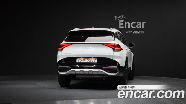 Kia Sportage Hybrid (V) Nobleless 2WD 2023 — фото 4