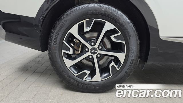 Kia Sportage Hybrid (V) Nobleless 2WD 2023 — фото 5