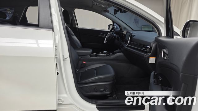Kia Sportage Hybrid (V) Nobleless 2WD 2023 — фото 26