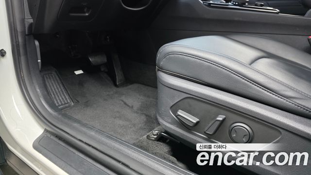 Kia Sportage Hybrid (V) Nobleless 2WD 2023 — фото 28