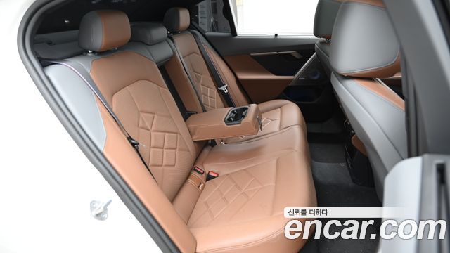 BMW i5 (G60) M60 xDrive 2024 — фото 16