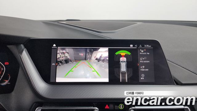 BMW 1 Series (F40) 120i M Sports 2023 — фото 14