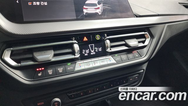 BMW 1 Series (F40) 120i M Sports 2023 — фото 33