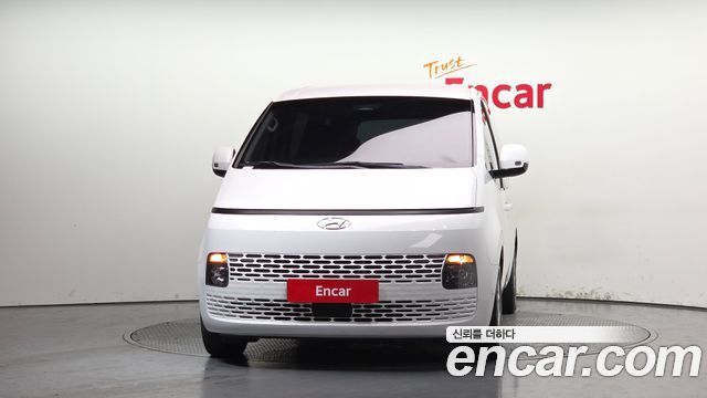 Hyundai Staria 4WD Tourer 11-Seater Modern 2022 — фото 3