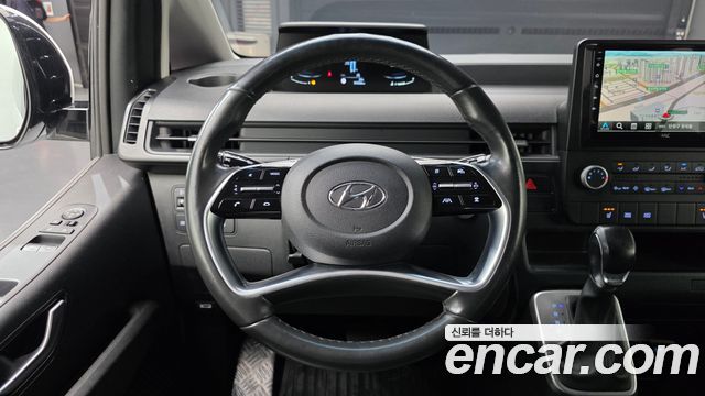 Hyundai Staria 4WD Tourer 11-Seater Modern 2022 — фото 13