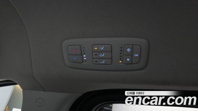 Hyundai Staria 4WD Tourer 11-Seater Modern 2022 — фото 20