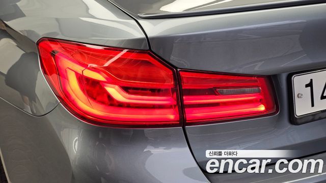 BMW 5 Series (G30) 530d M Sport Plus 2018 — фото 23