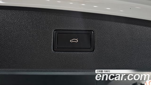Volkswagen Tiguan (II) 2.0 TDI Premium 2018 — фото 32