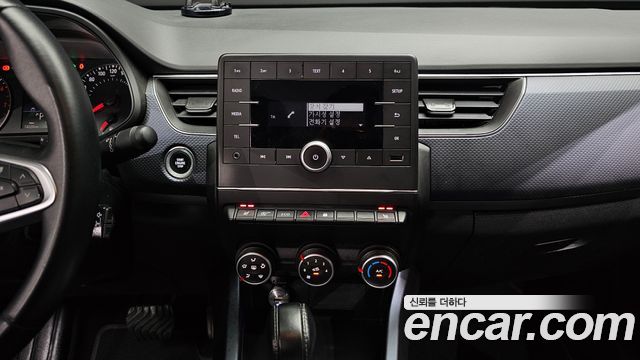 Renault Korea XM3 1.6 GTe LE 2021 — фото 14