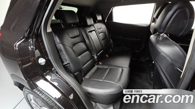KG Mobility (SsangYong) Beautiful Korando Gasoline 1.5 2WD C5 Plus 2021 — фото 11