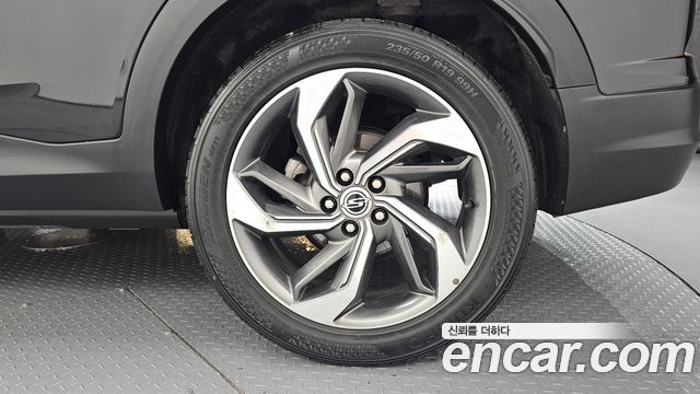 KG Mobility (SsangYong) Beautiful Korando Gasoline 1.5 2WD C5 Plus 2021 — фото 21