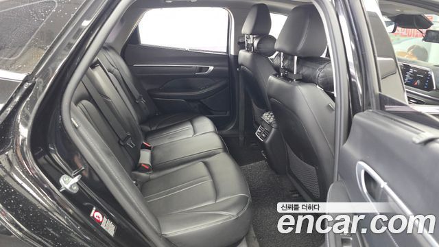 Hyundai Sonata (DN8) 2.0 Premium Plus 2022 — фото 12