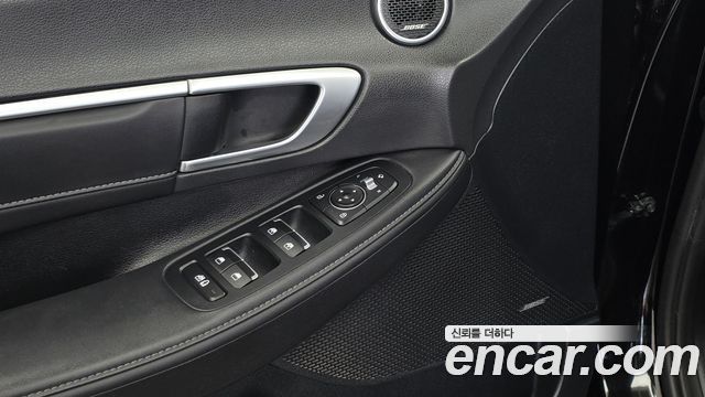 Hyundai Sonata (DN8) 2.0 Premium Plus 2022 — фото 17