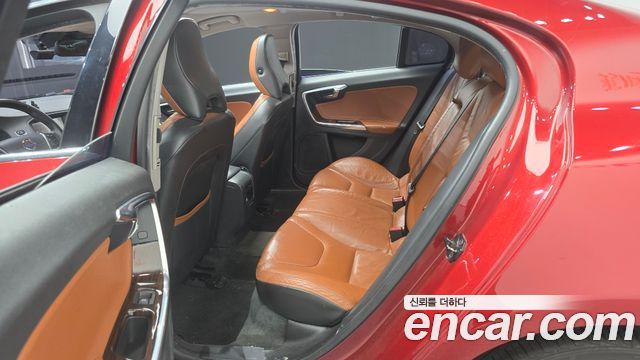 Volvo S60 D3 2nd 2012 — фото 15