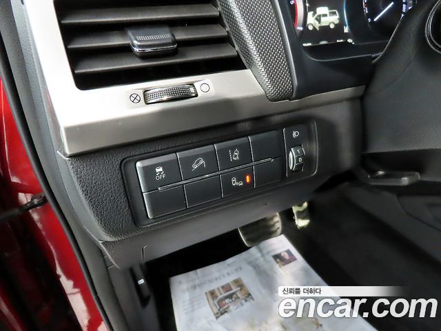 KG Mobility (SsangYong) Rexton Sports Khan Diesel 2.2 4WD Professional X (5-Link) 2019 — фото 18