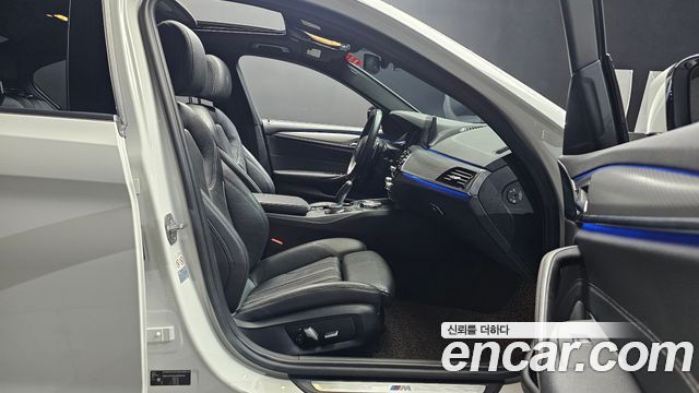 BMW 5 Series (G30) 520d xDrive M Sport Package 2018 — фото 26