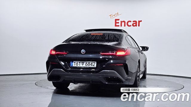 BMW 8 Series (G15) M850i xDrive Gran Coupe 2024 — фото 4