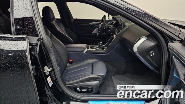 BMW 8 Series (G15) M850i xDrive Gran Coupe 2024 — фото 26