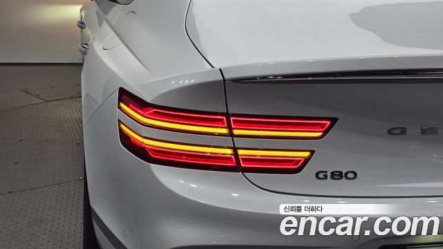Genesis G80 (RG3) Gasoline 2.5 Turbo 2WD 2026 — фото 23