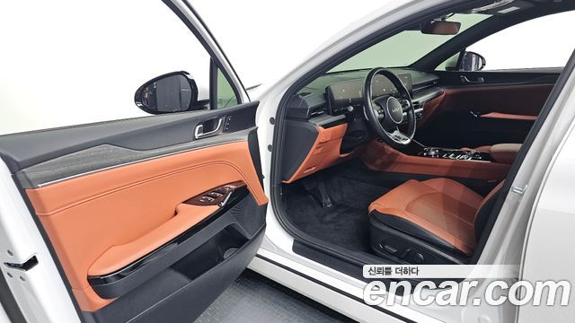 Kia K5 (III) 2.0 Noblesse 2025 — фото 10