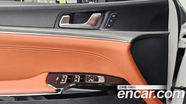 Kia K5 (III) 2.0 Noblesse 2025 — фото 18