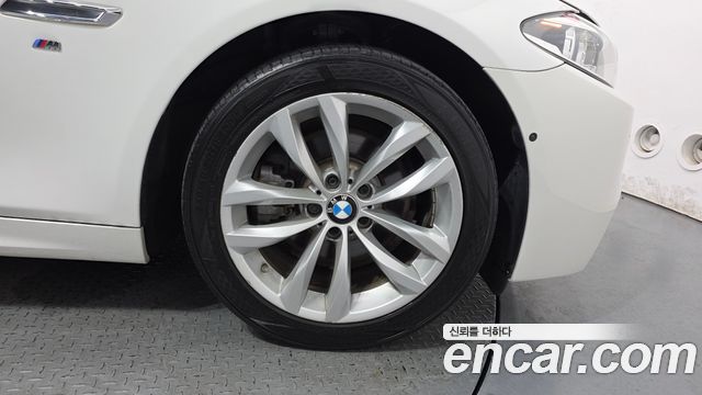 BMW 5 Series (F10) 520d M Aero Dynamic 2016 — фото 27
