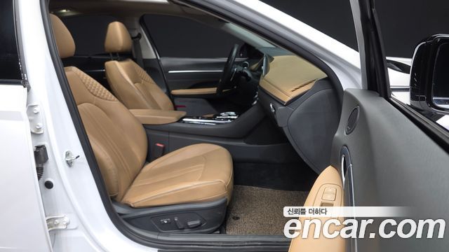 Hyundai Sonata (DN8) 2.0 Inspiration 2022 — фото 11